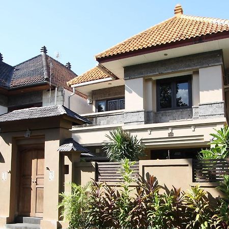 Villa Indah Kuta Royal - Private Pool - Optic Fiber High Speed Internet מראה חיצוני תמונה